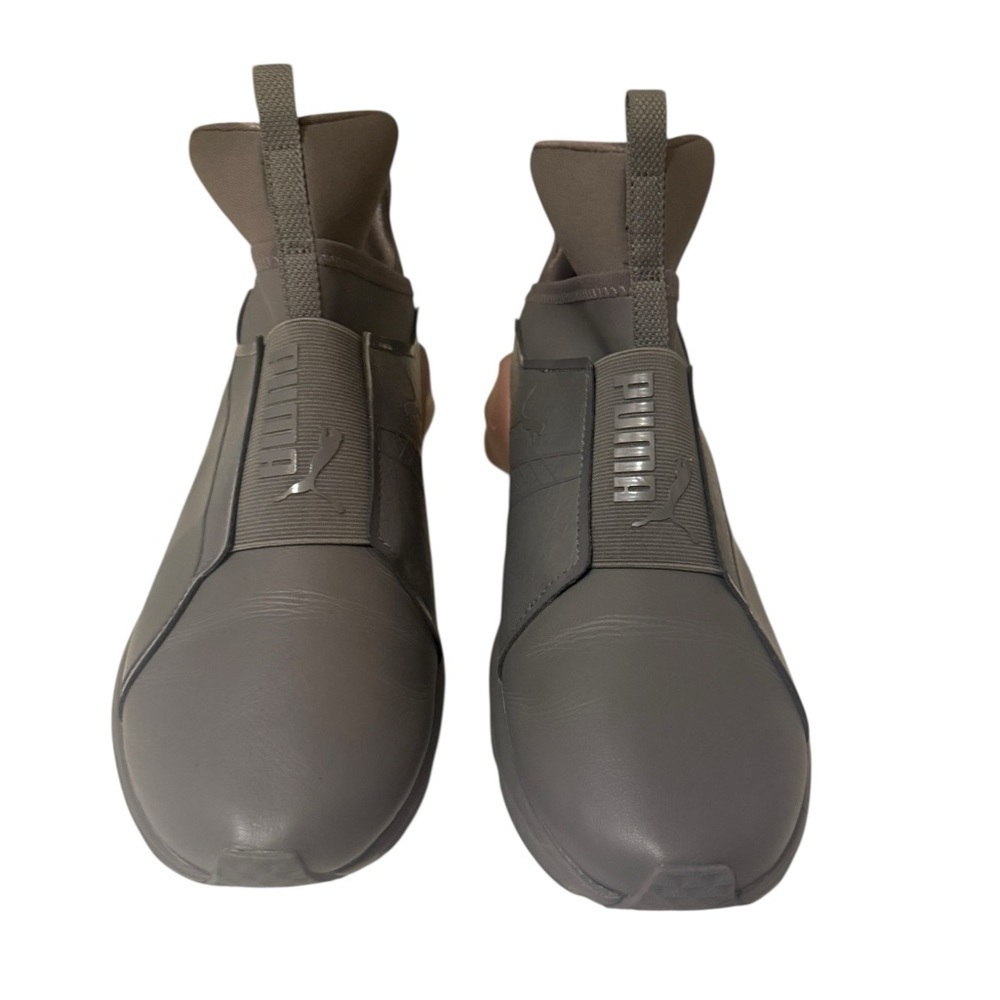 PUMA Fierce Chalet Women's
Sneaker Shoes Quiet Shade Rose gold and Gray Soles